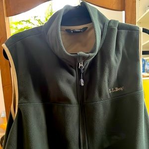 L.L. Bean mens fleece vest